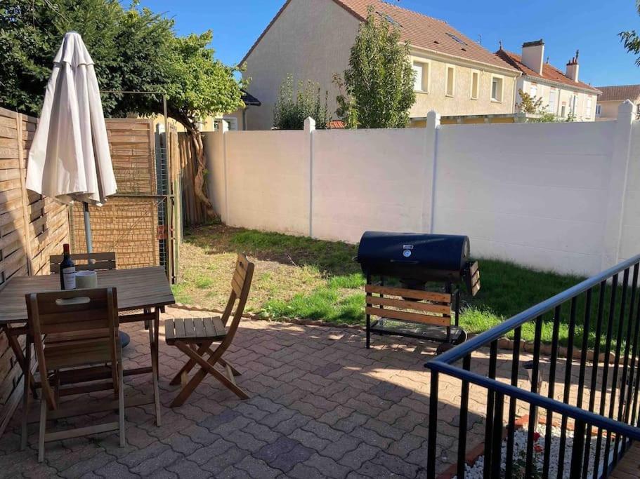 Appartement Duplex : Le Cosy Montgeron Exterior photo